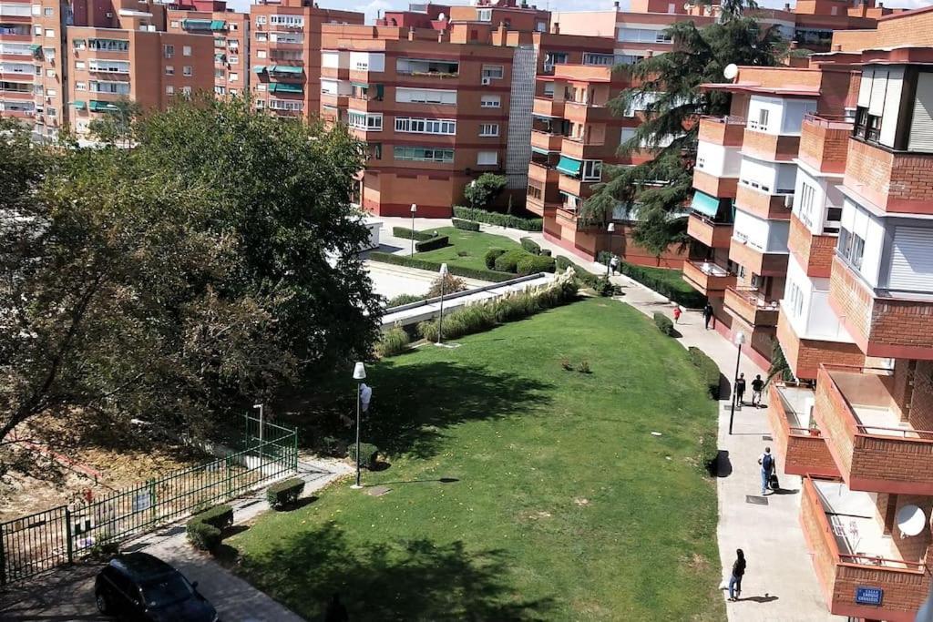 Palomar Mostoles Superhost Con Garaje 5 Pax Zewnętrze zdjęcie
