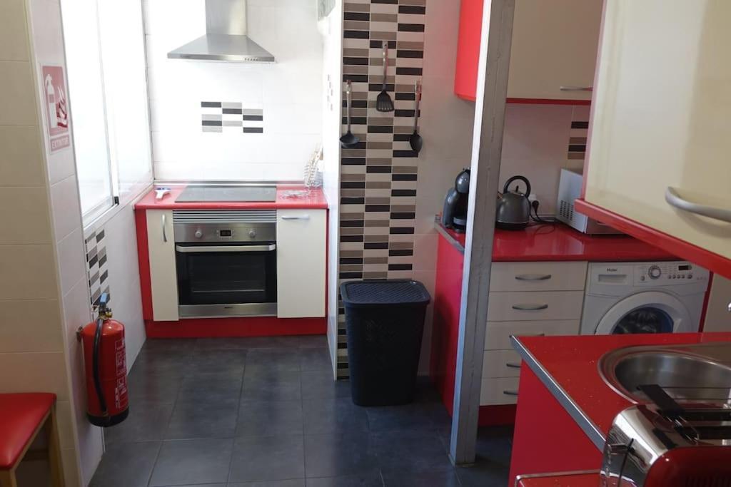 Palomar Mostoles Superhost Con Garaje 5 Pax Zewnętrze zdjęcie